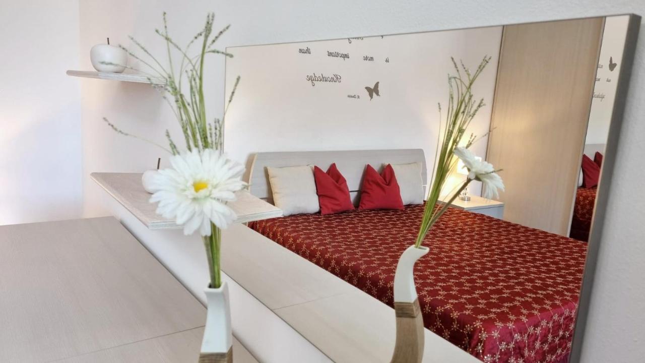 Fontana Oasis Apartments Castelnuovo del Garda Luaran gambar